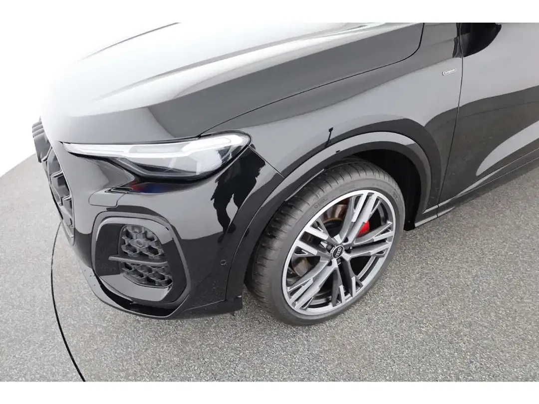 Audi Q5 - Thumbnail 6
