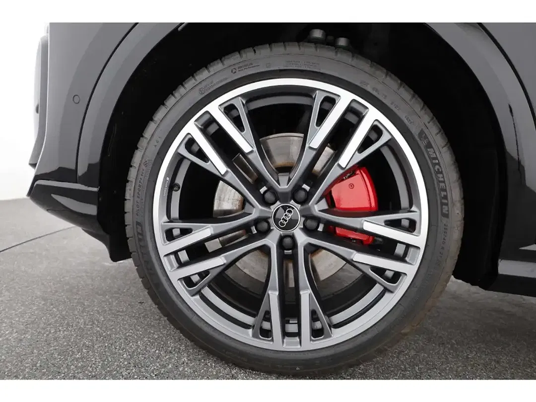 Audi Q5 - Thumbnail 7