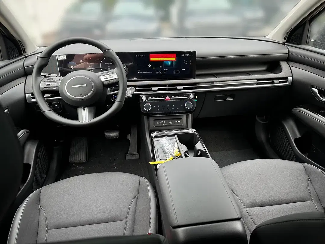 Hyundai TUCSON - Thumbnail 11