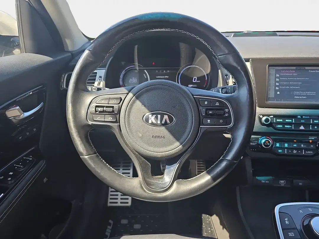 Kia Niro - Thumbnail 13