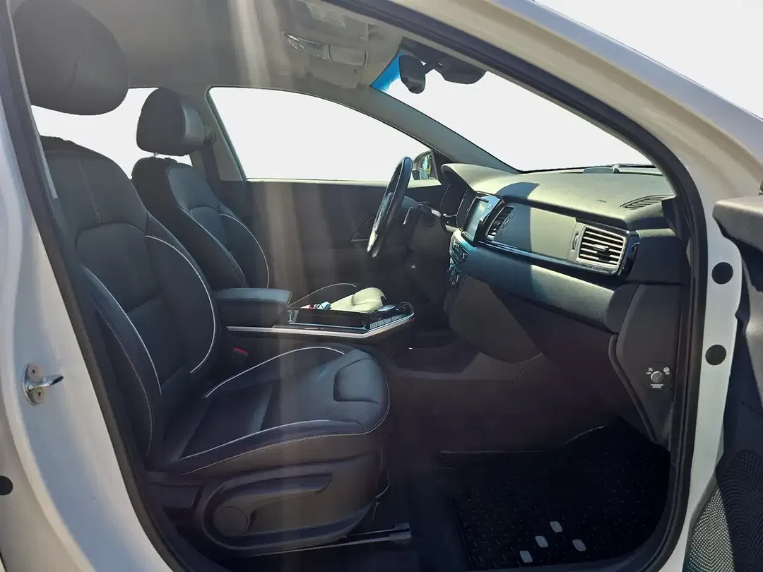 Kia Niro - Thumbnail 15