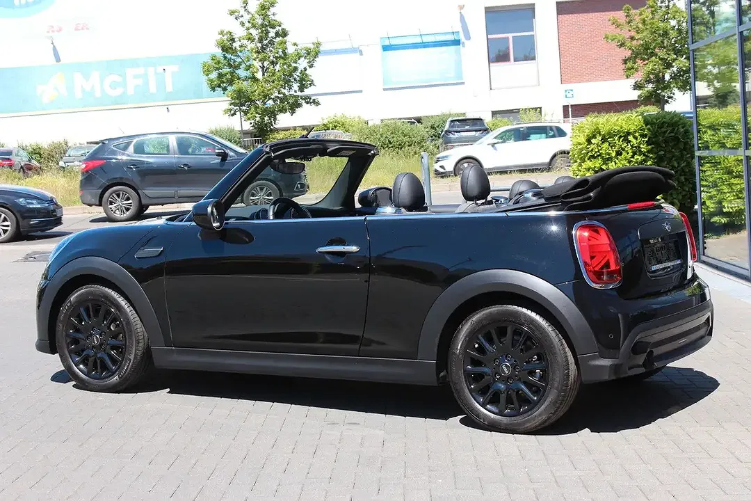 MINI One Cabrio - Thumbnail 5
