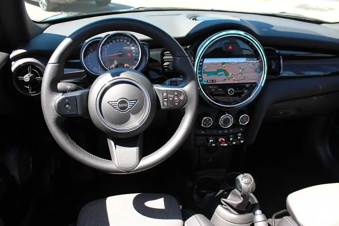 MINI One Cabrio - Thumbnail 7