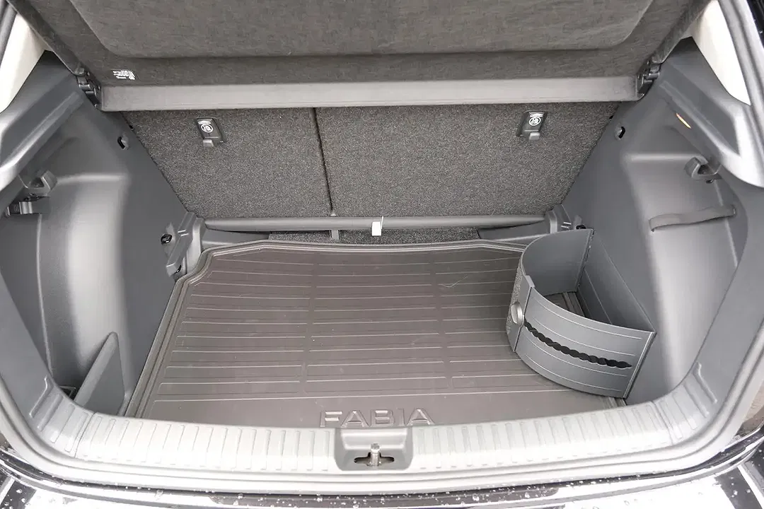 Skoda Fabia - Thumbnail 8