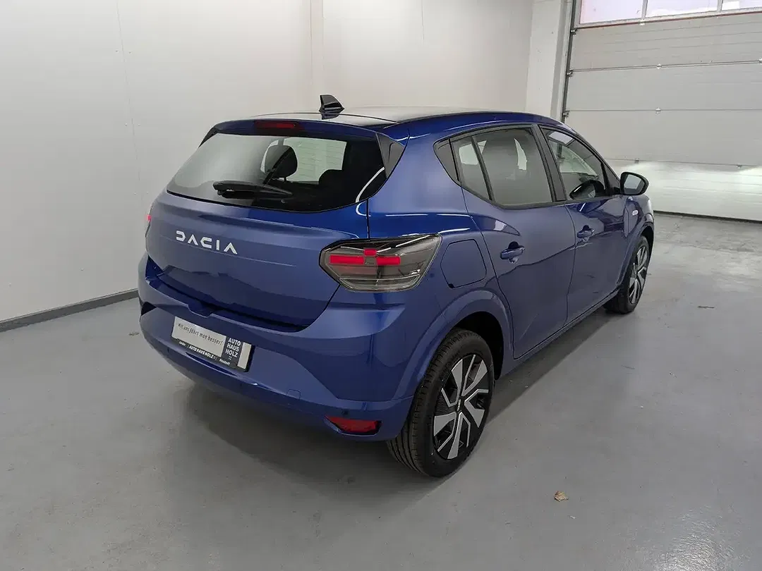 Dacia Sandero - Thumbnail 4