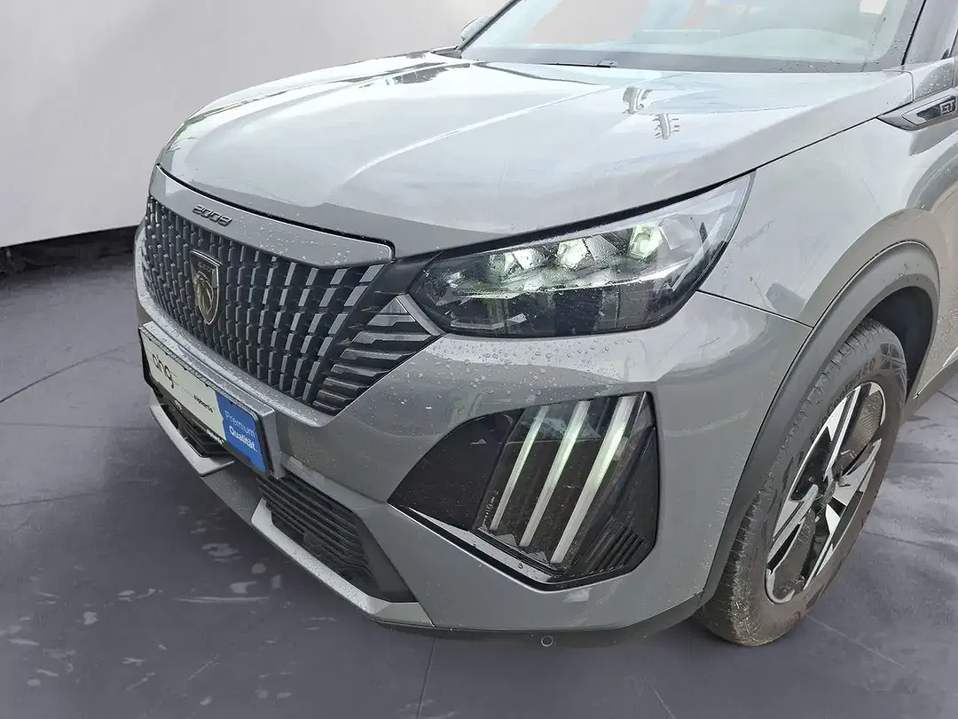 Peugeot 2008 - Thumbnail 12