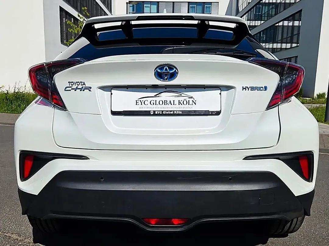 Toyota C-HR - Thumbnail 7