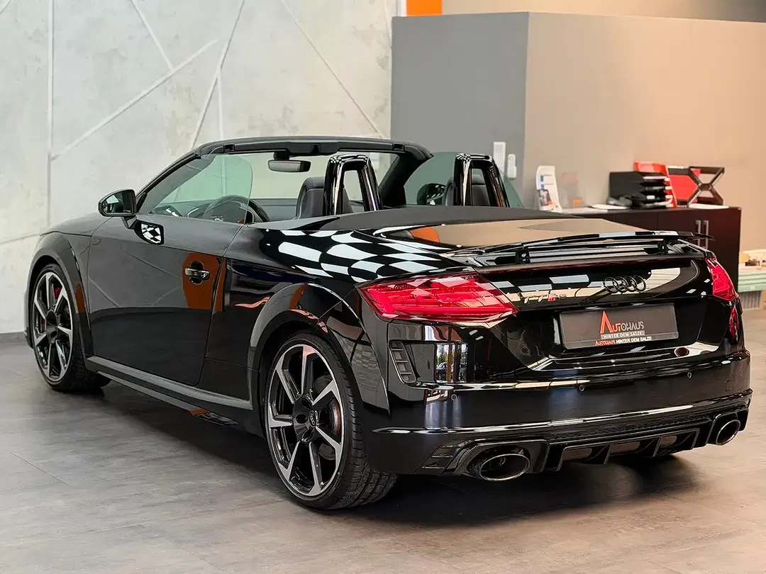 Audi TT RS - Thumbnail 5