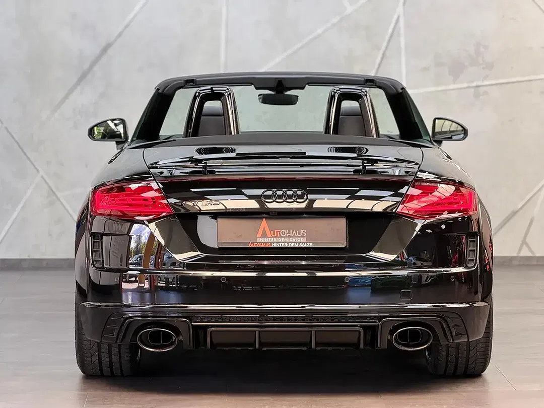Audi TT RS - Thumbnail 6