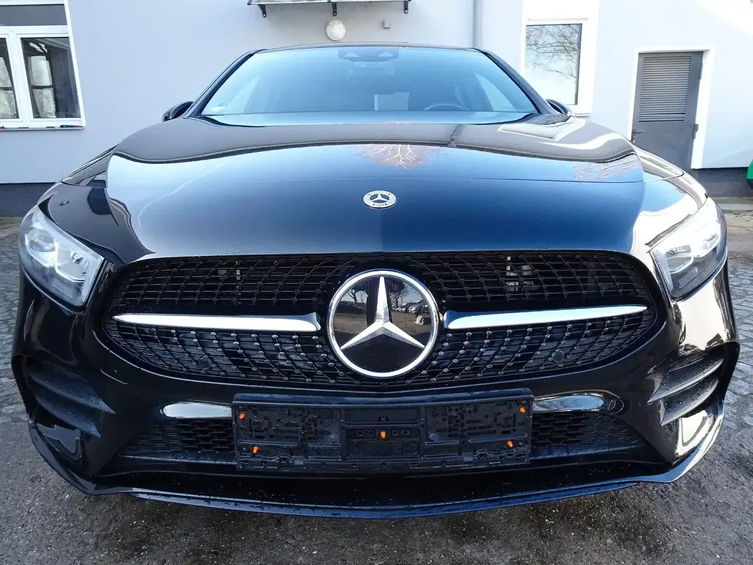 Mercedes-Benz A 250 - Thumbnail 2
