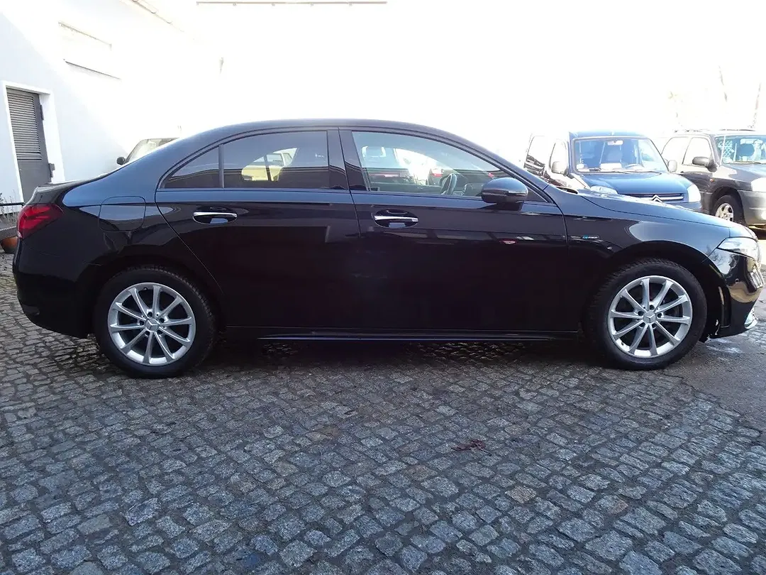 Mercedes-Benz A 250 - Thumbnail 8