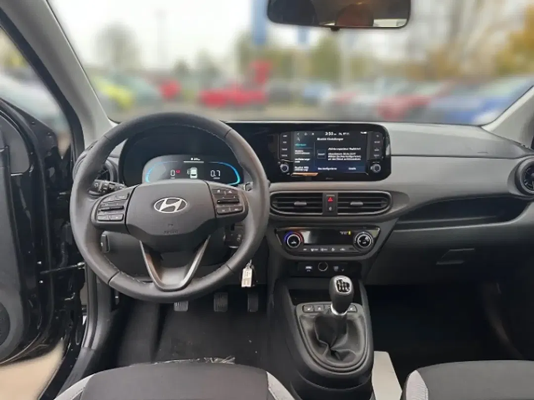 Hyundai i10 - Thumbnail 11