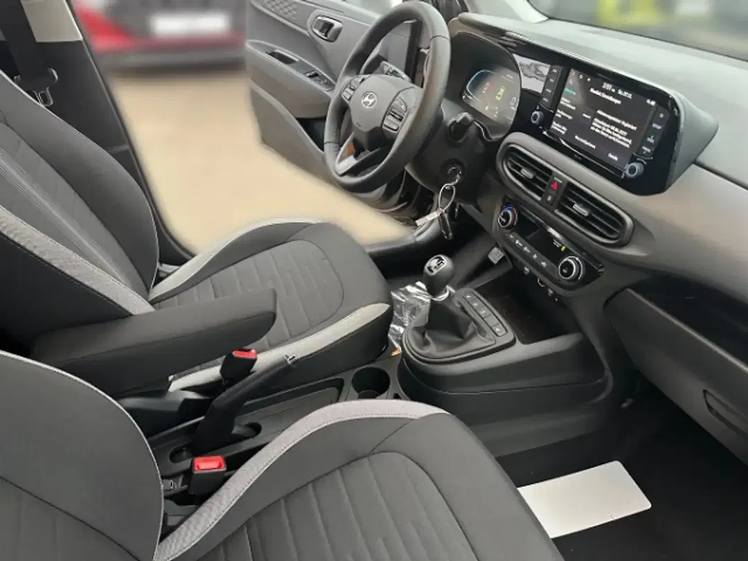 Hyundai i10 - Thumbnail 14