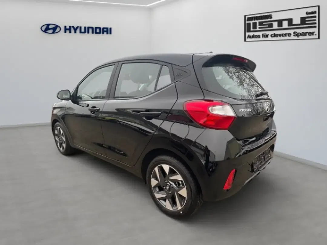 Hyundai i10 - Thumbnail 4