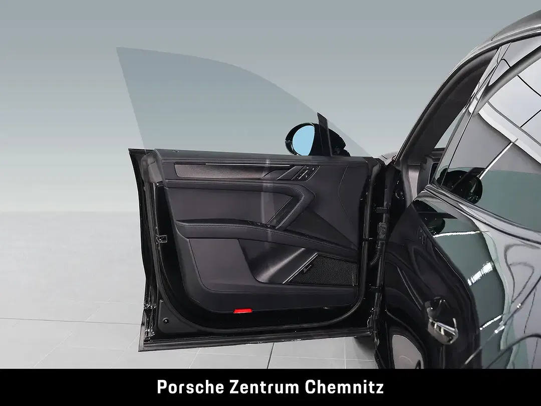 Porsche Cayenne - Thumbnail 10
