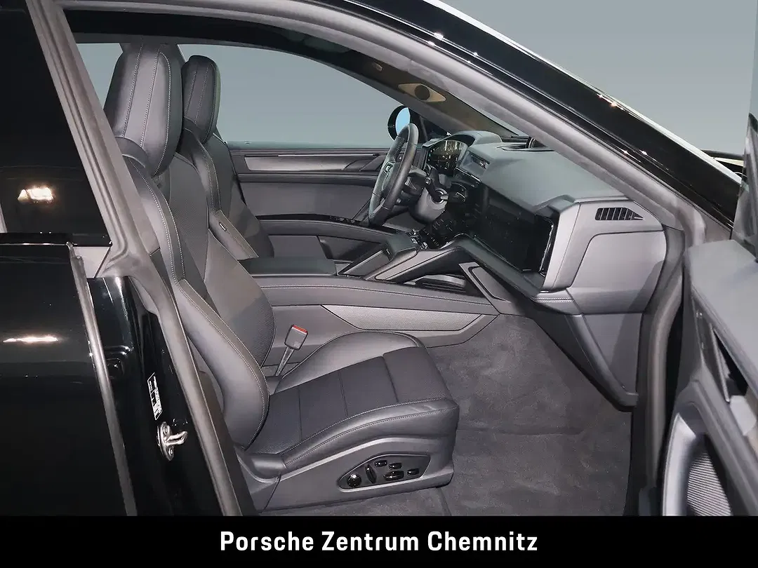 Porsche Cayenne - Thumbnail 13