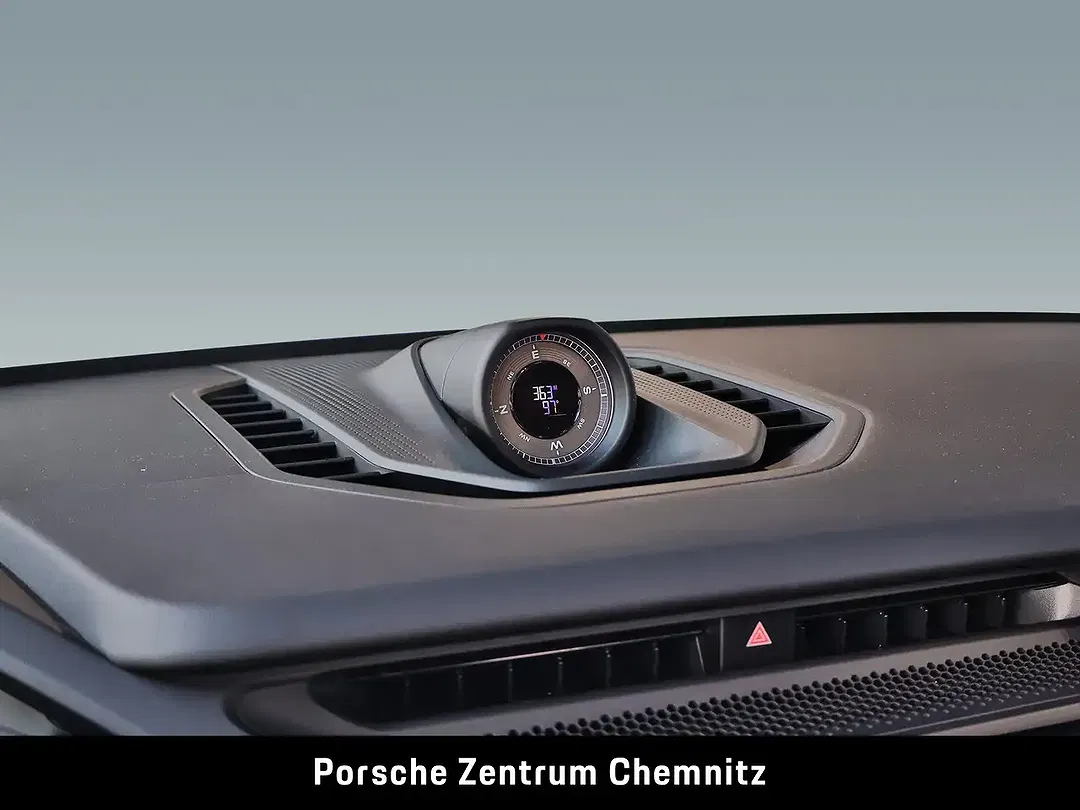 Porsche Cayenne - Thumbnail 31