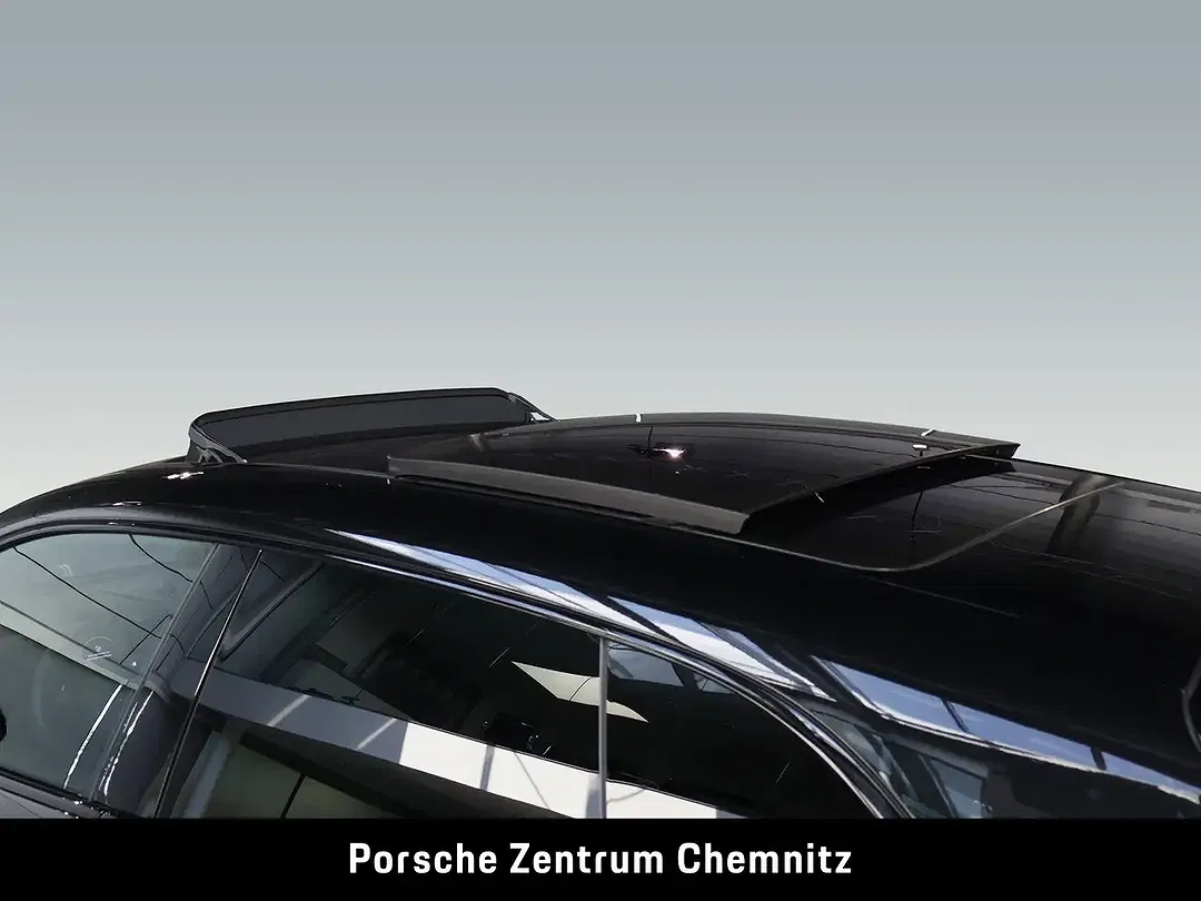 Porsche Cayenne - Thumbnail 37
