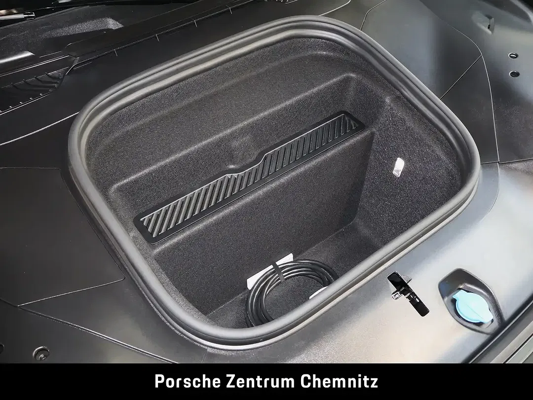 Porsche Cayenne - Thumbnail 41