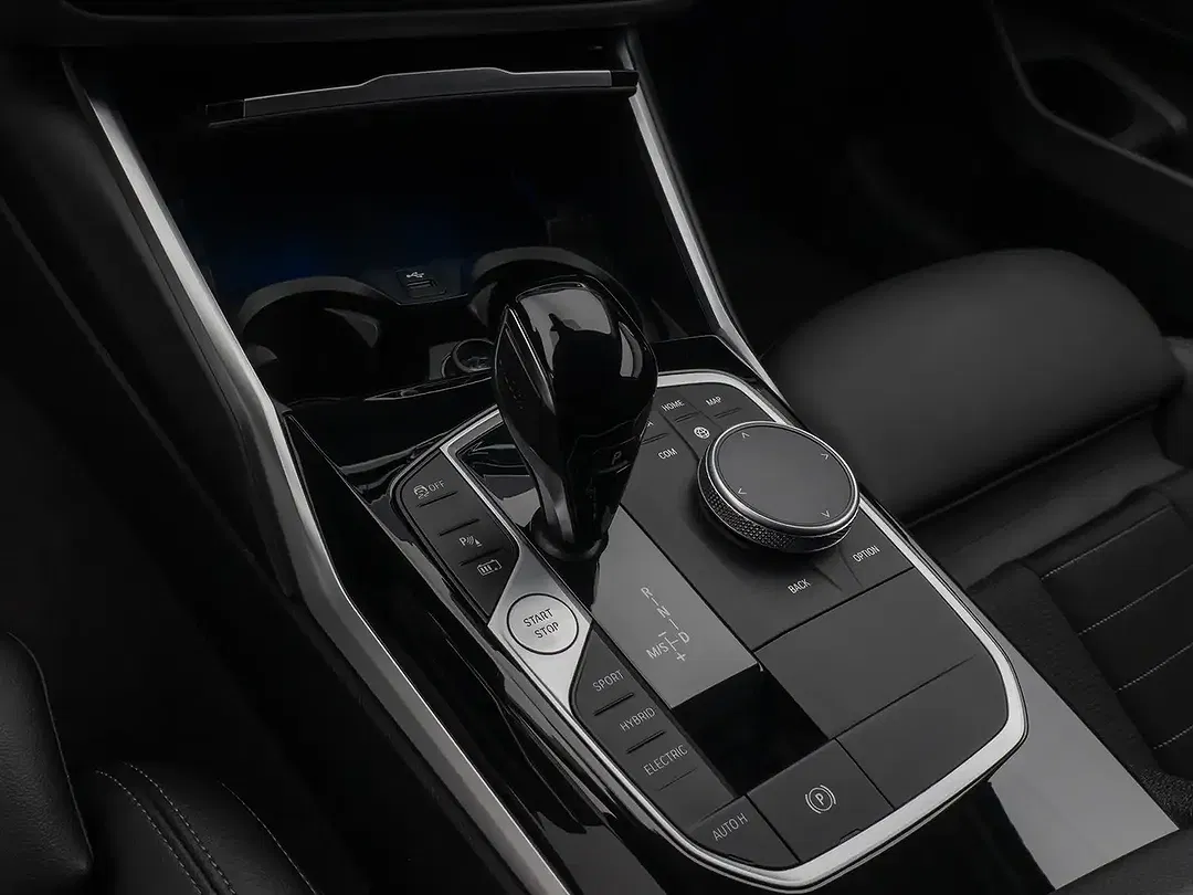 BMW 330 - Thumbnail 22