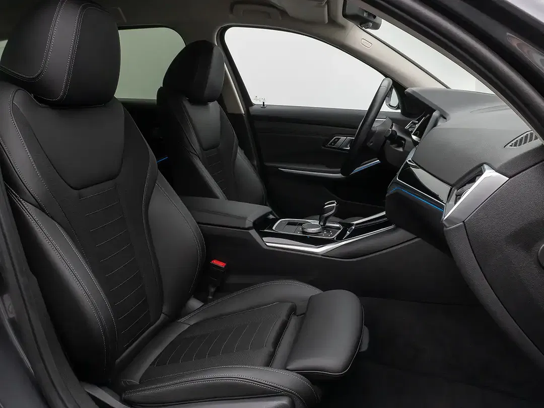 BMW 330 - Thumbnail 35