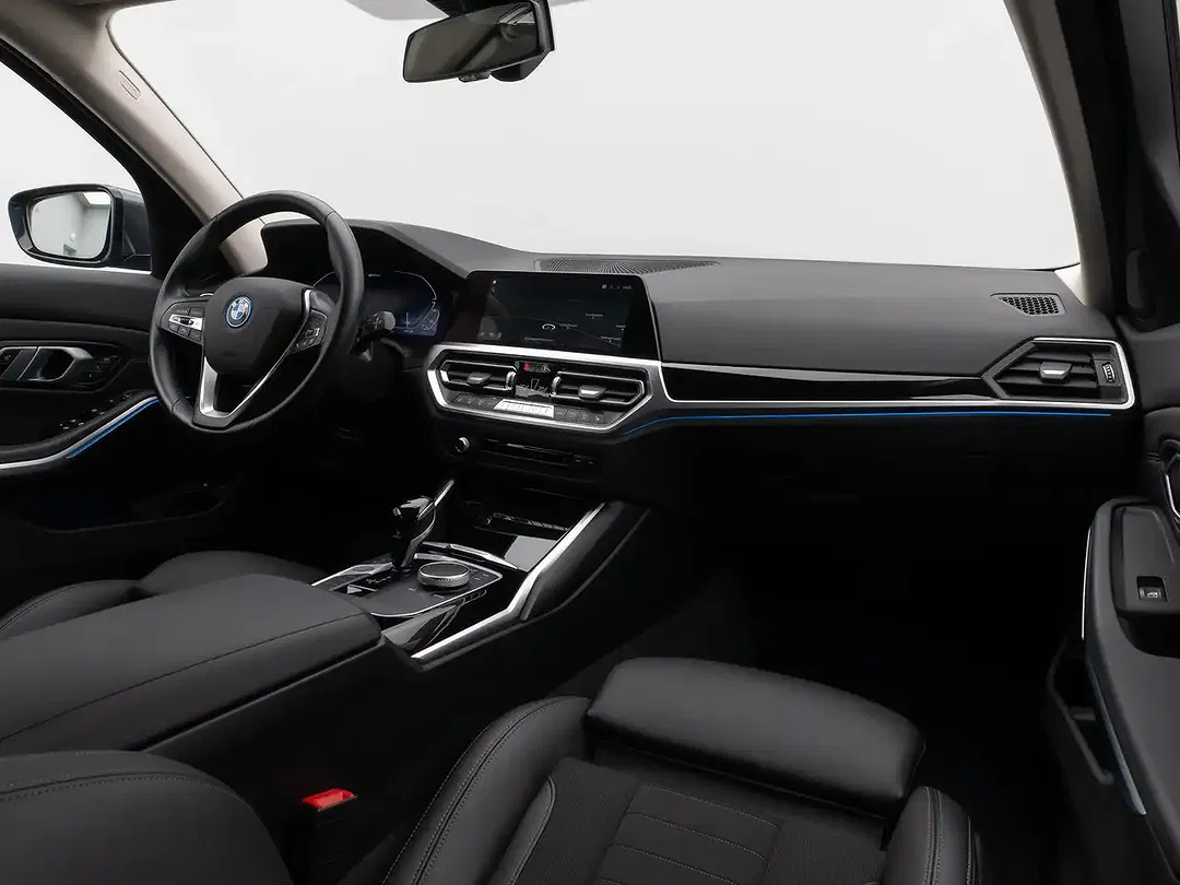BMW 330 - Thumbnail 39