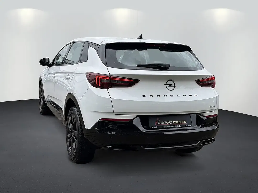 Opel Grandland - Thumbnail 5