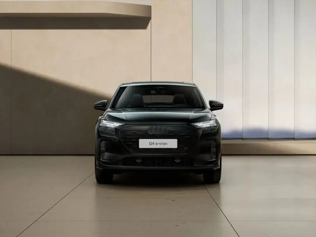 Audi Q4 e-tron - Thumbnail 2