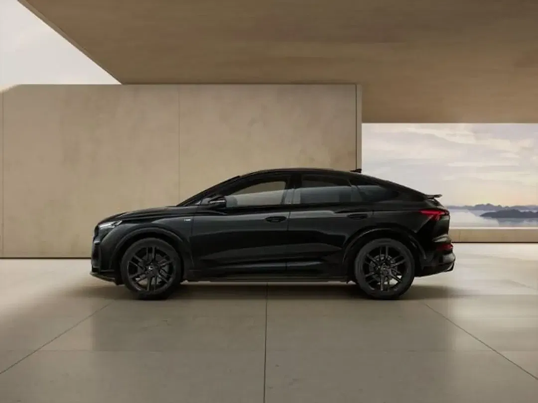Audi Q4 e-tron - Thumbnail 5