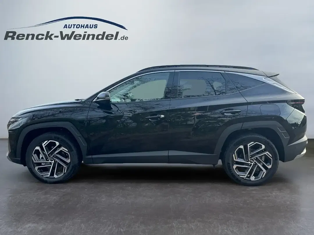 Hyundai TUCSON - Thumbnail 2