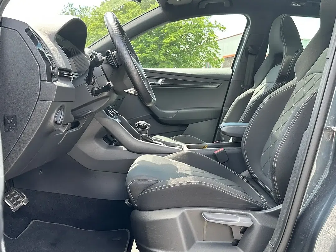 Skoda Karoq - Thumbnail 8