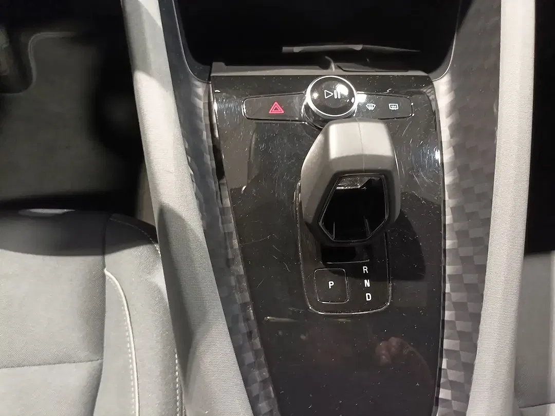 Polestar 2 - Thumbnail 12