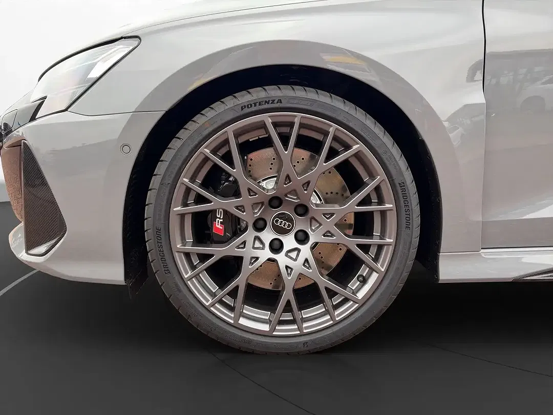 Audi RS3 - Thumbnail 13