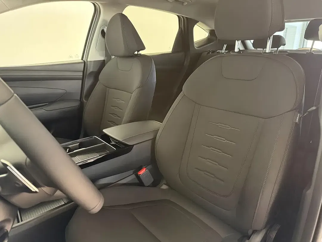 Hyundai TUCSON - Thumbnail 9