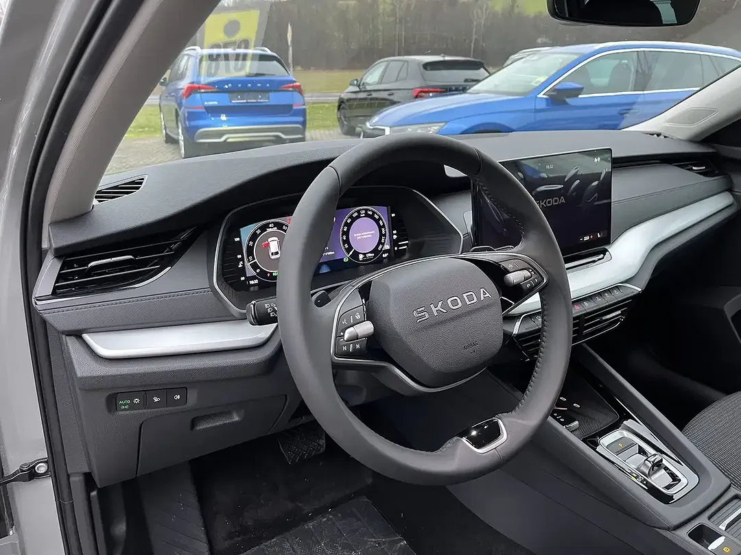 Skoda Octavia - Thumbnail 13