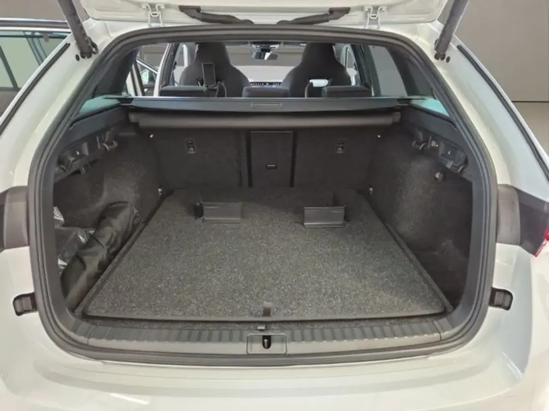 Skoda Octavia - Thumbnail 8