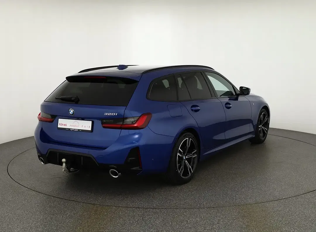 BMW 320 - Thumbnail 4