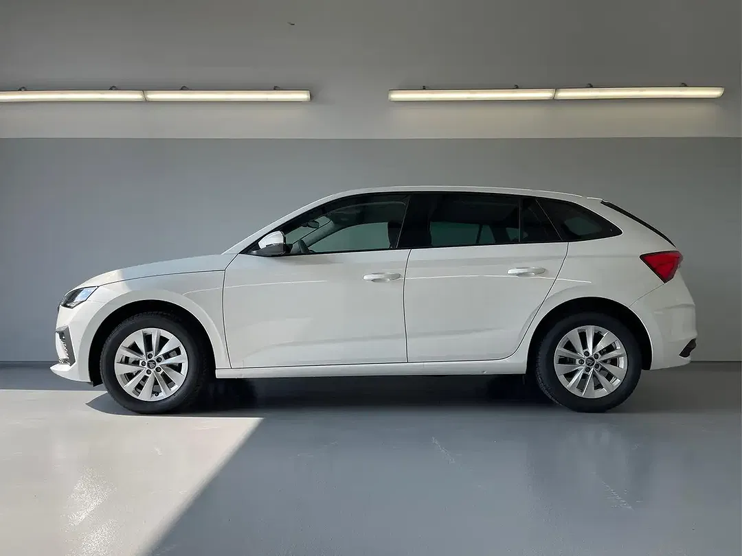 Skoda Scala - Thumbnail 3