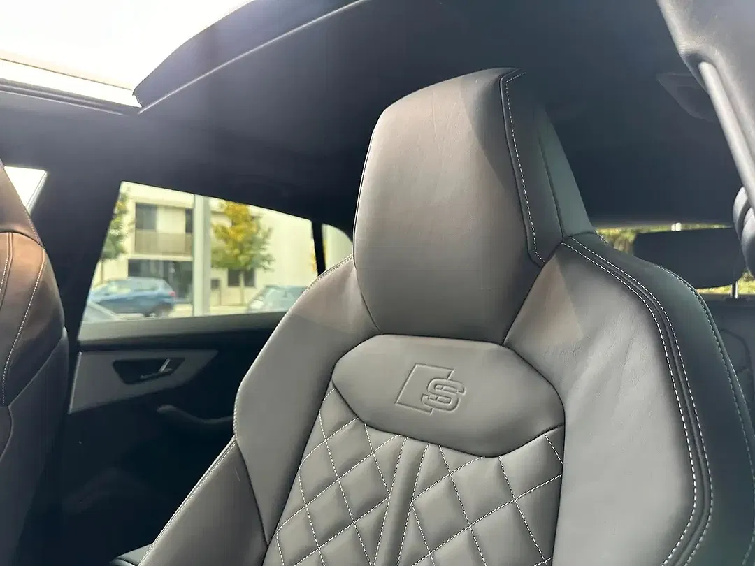 Audi Q8 - Thumbnail 13