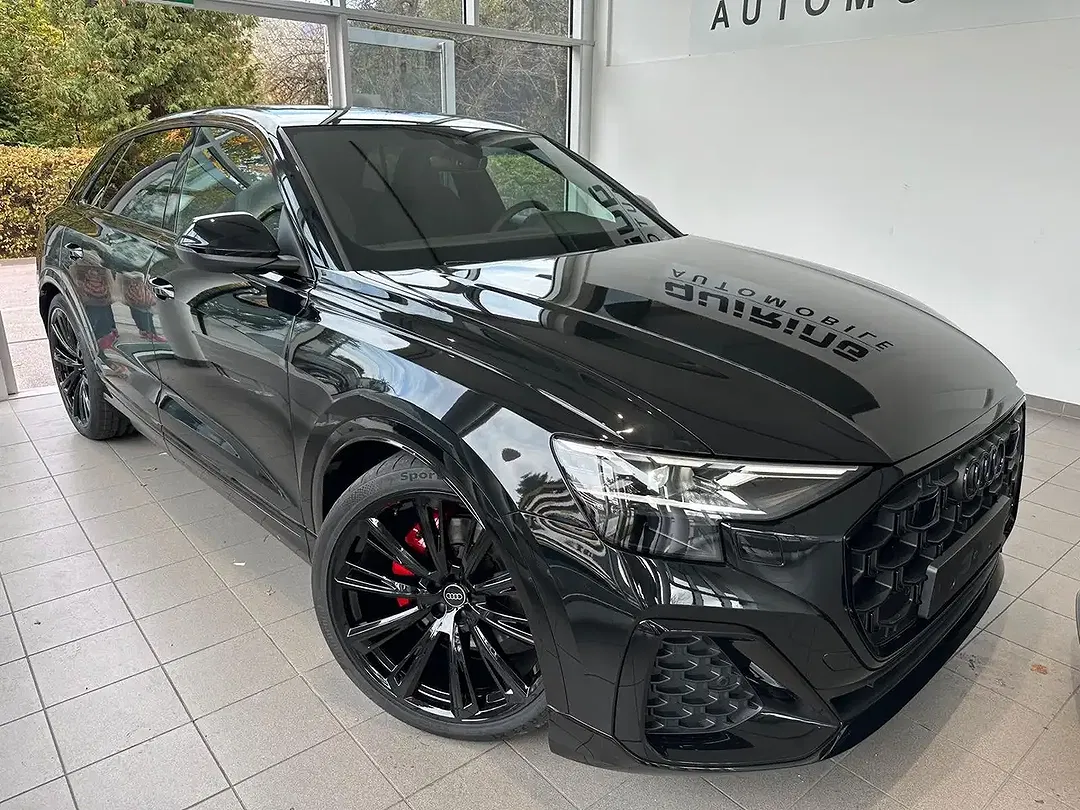 Audi Q8 - Thumbnail 2