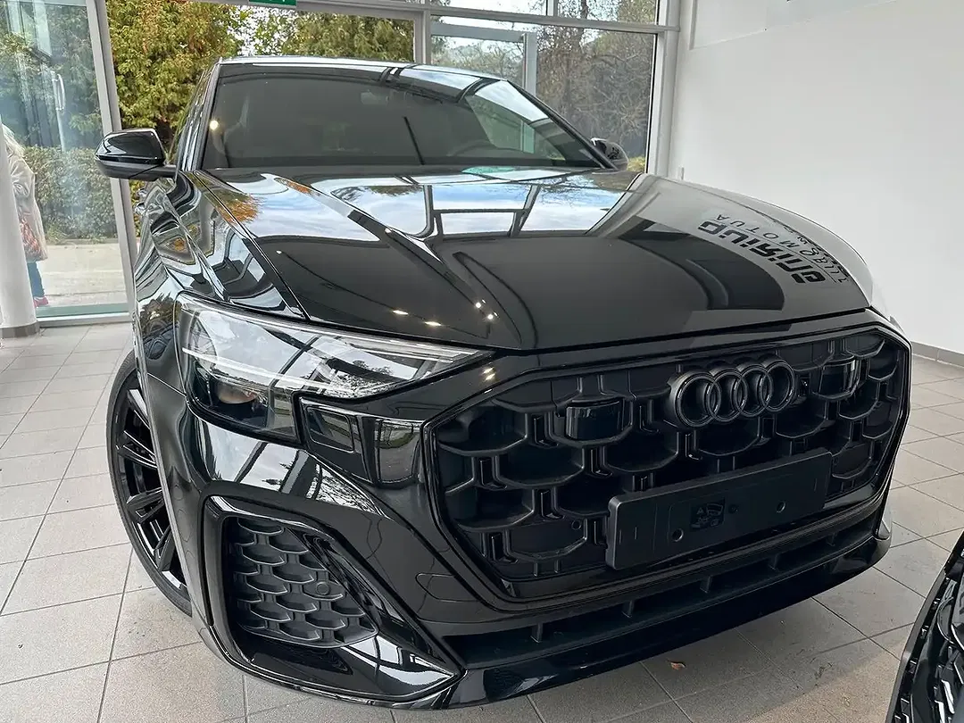 Audi Q8 - Thumbnail 4