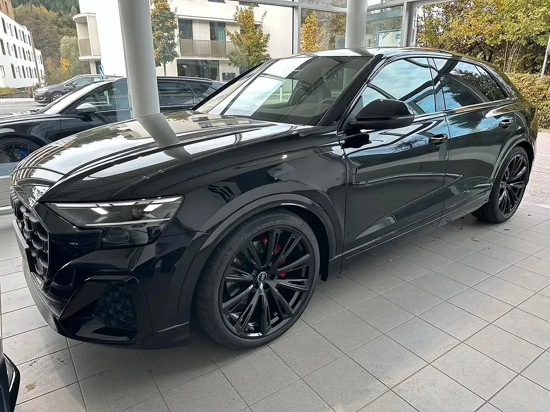 Audi Q8 - Thumbnail 7