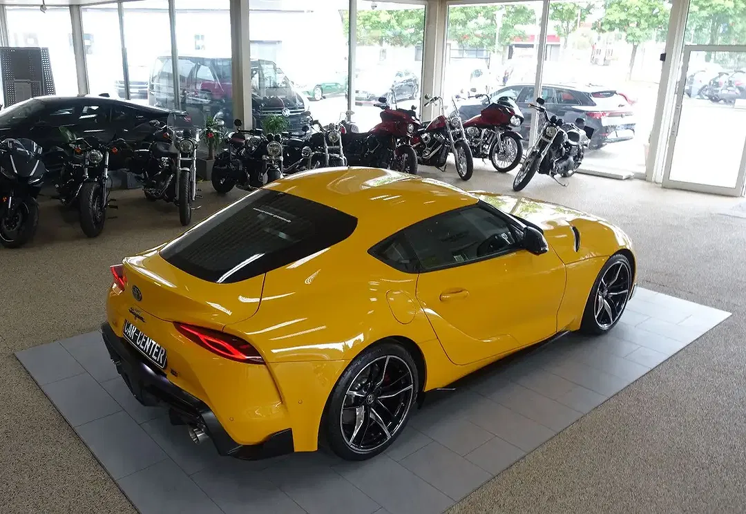 Toyota Supra - Thumbnail 14