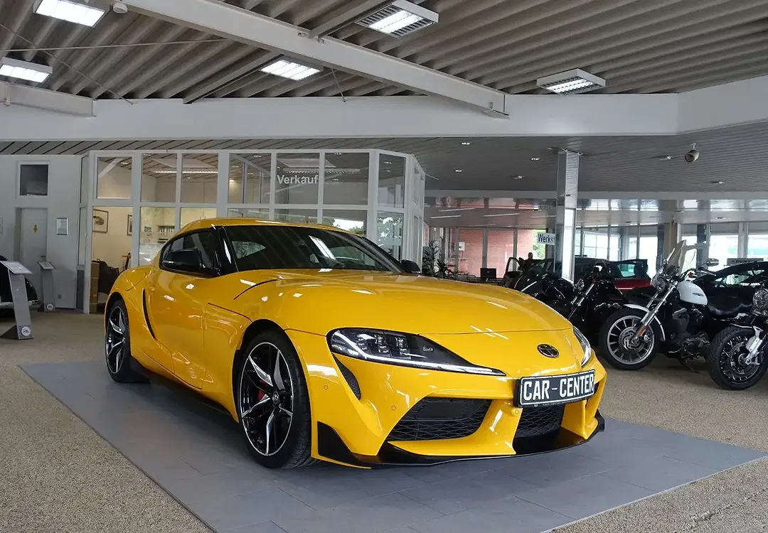 Toyota Supra - Thumbnail 4