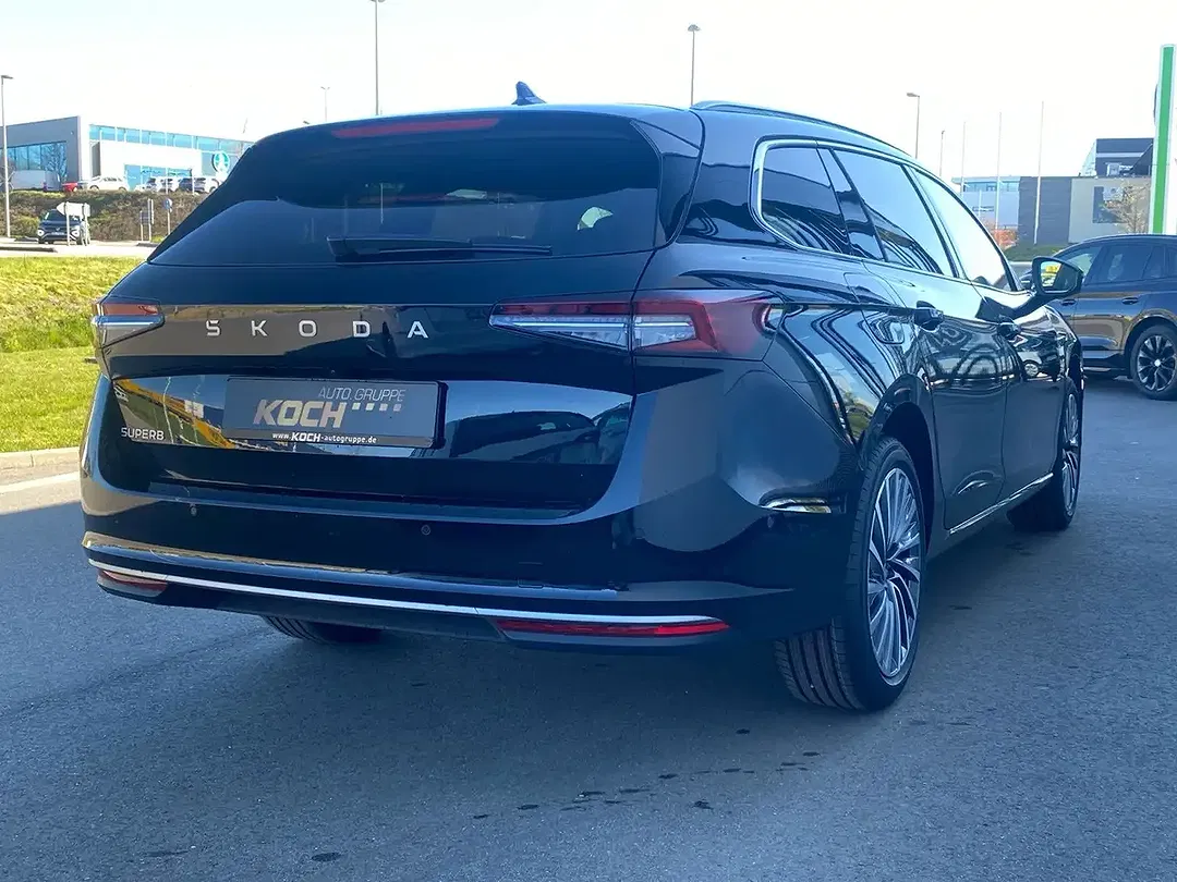 Skoda Superb - Thumbnail 6