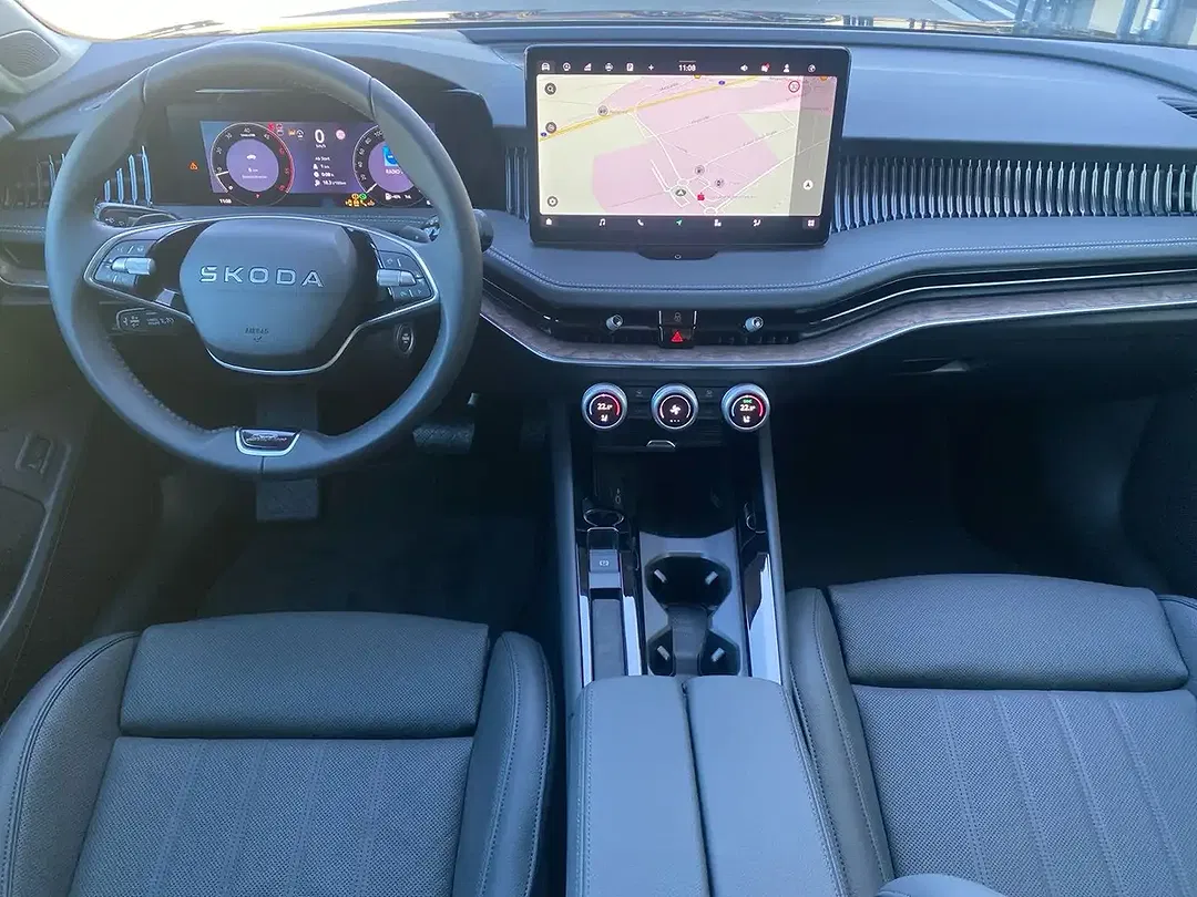 Skoda Superb - Thumbnail 8