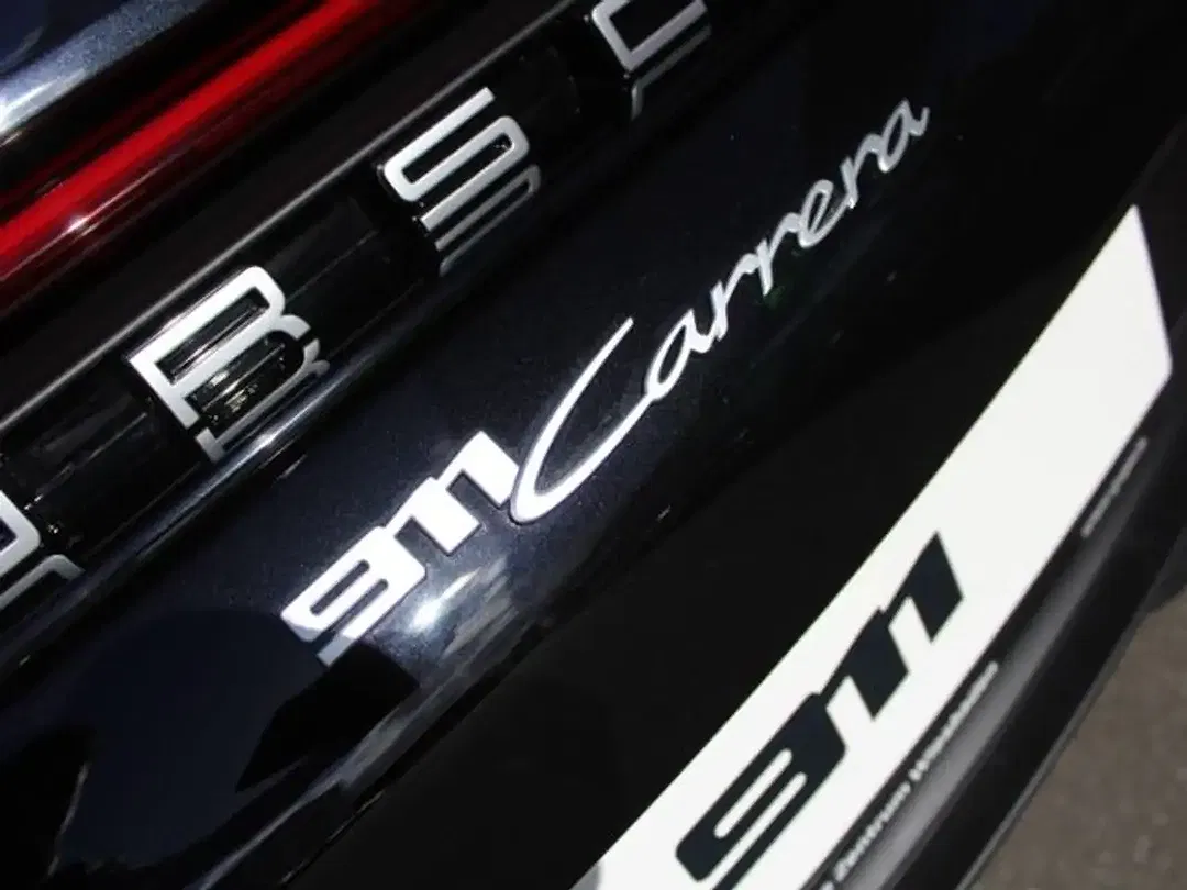 Porsche 992 - Thumbnail 12