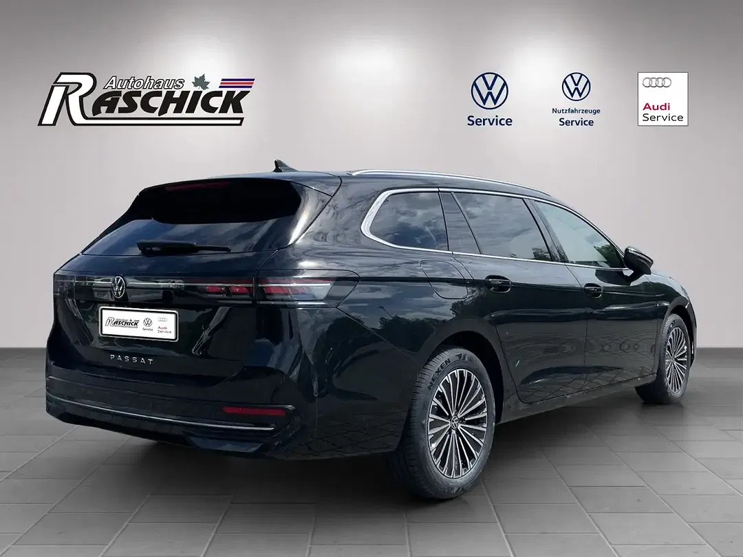 Volkswagen Passat Variant - Thumbnail 5