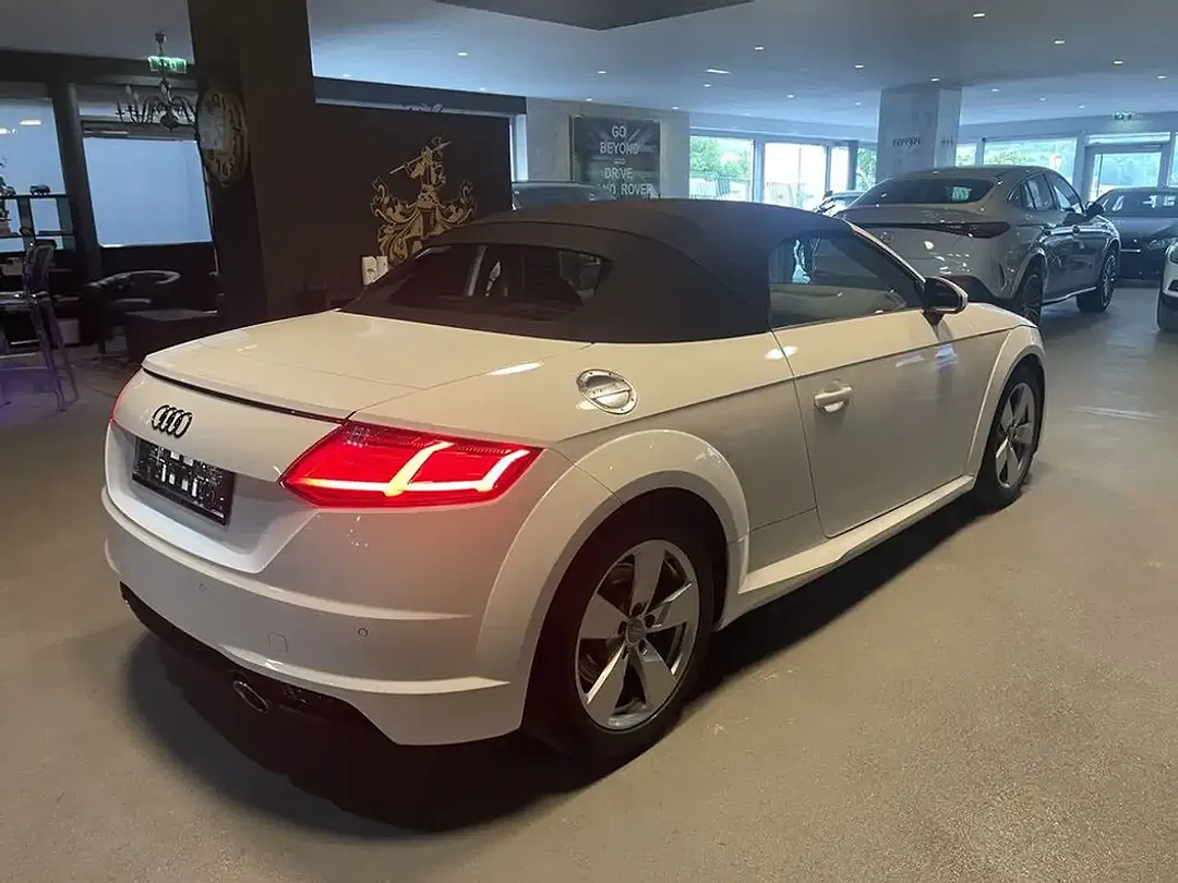 Audi TT - Thumbnail 6