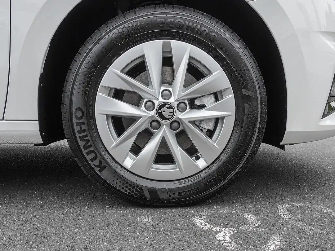 Skoda Fabia - Thumbnail 7